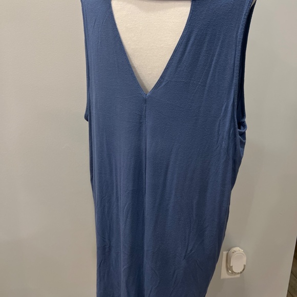 TanKTop - Picture 2 of 2